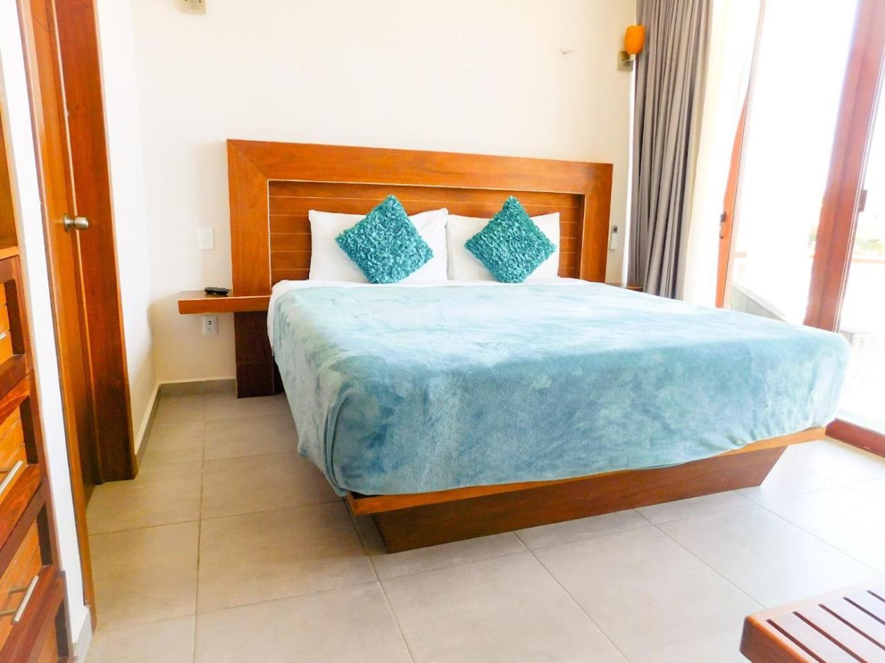 מאהאהואל Aquastar By Rt Vacation Rentals מראה חיצוני תמונה