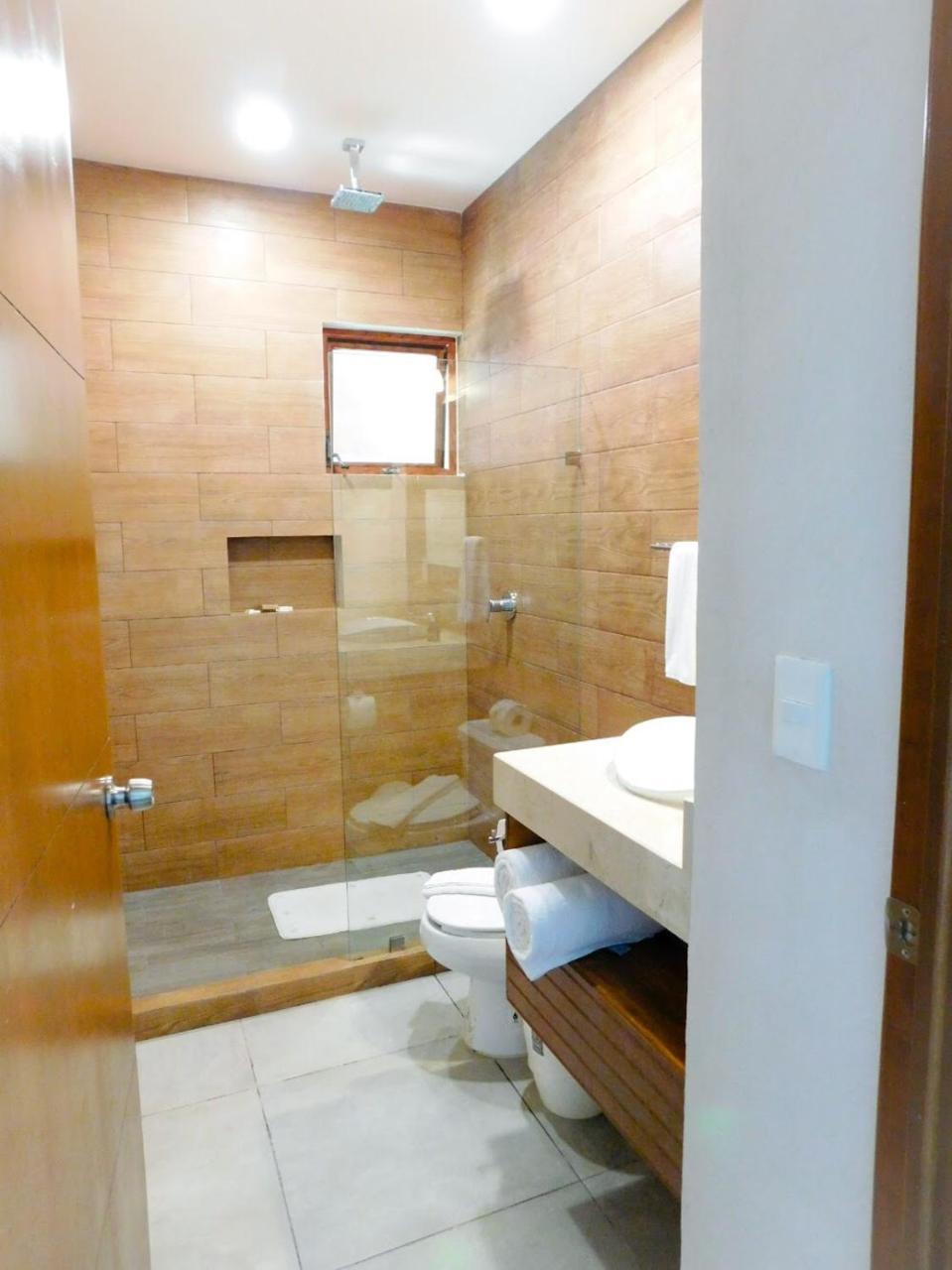 מאהאהואל Aquastar By Rt Vacation Rentals מראה חיצוני תמונה