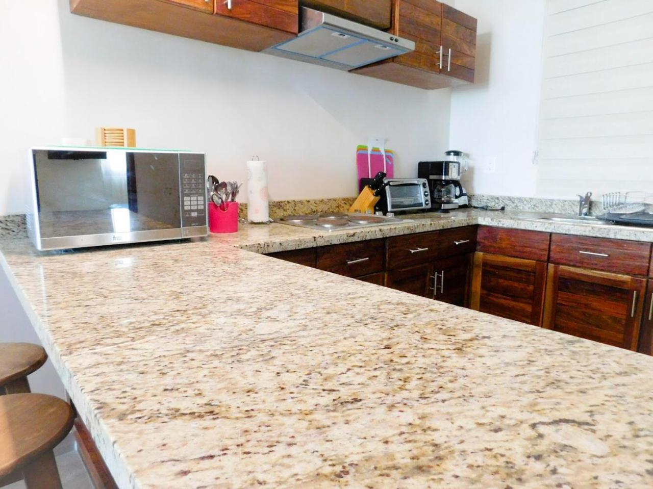 מאהאהואל Aquastar By Rt Vacation Rentals מראה חיצוני תמונה