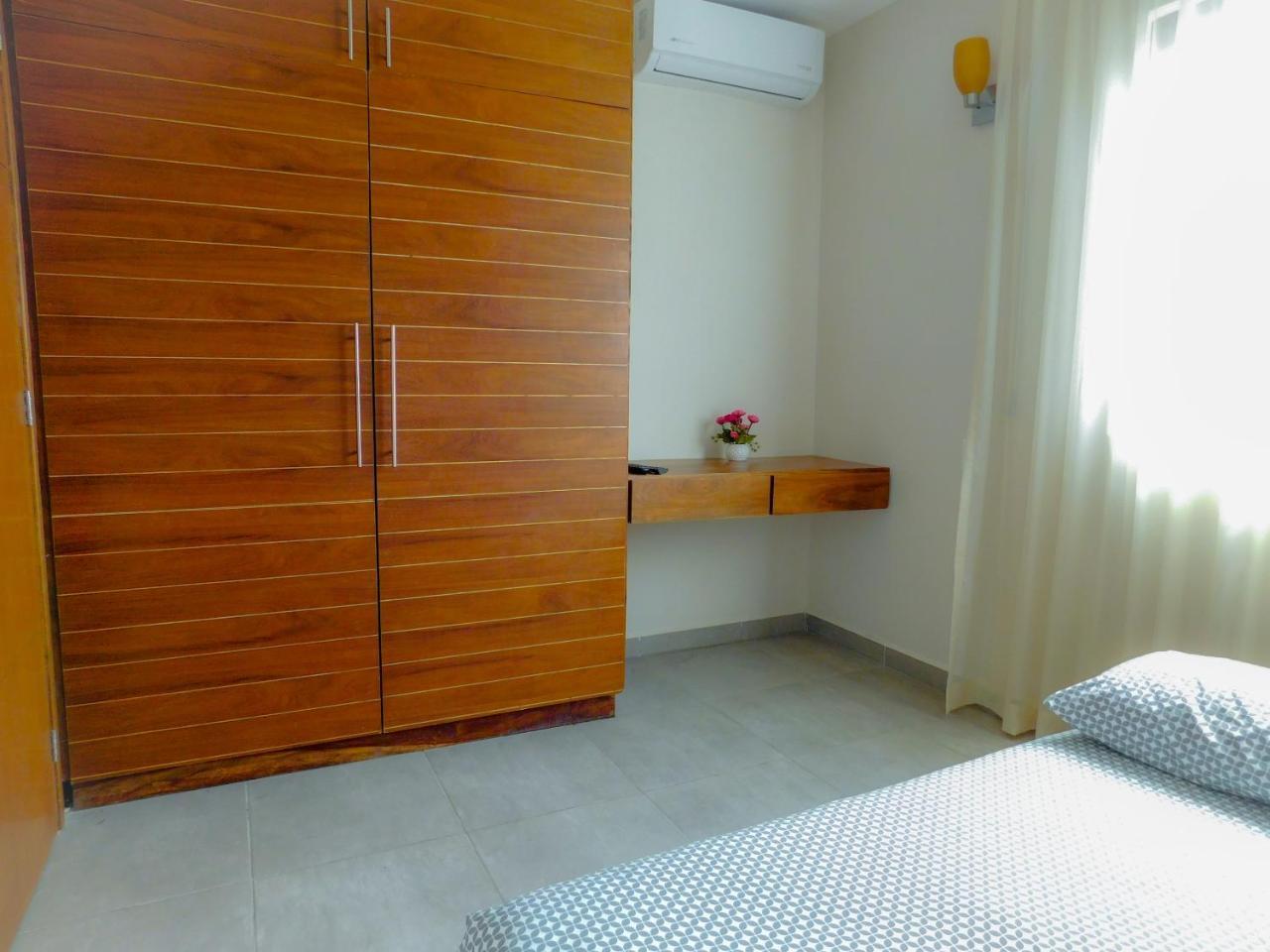 מאהאהואל Aquastar By Rt Vacation Rentals מראה חיצוני תמונה