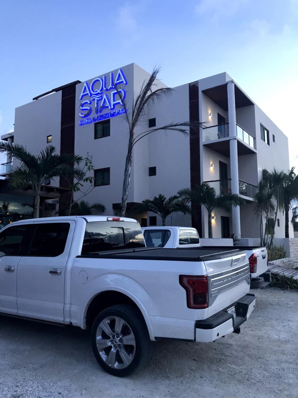 מאהאהואל Aquastar By Rt Vacation Rentals מראה חיצוני תמונה